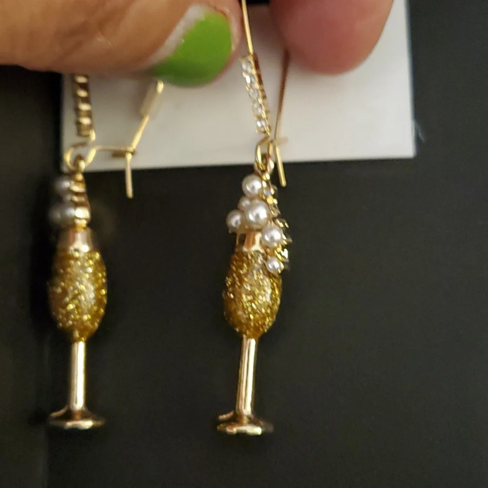 Betsey Johnson champagne glass with pearl earrings